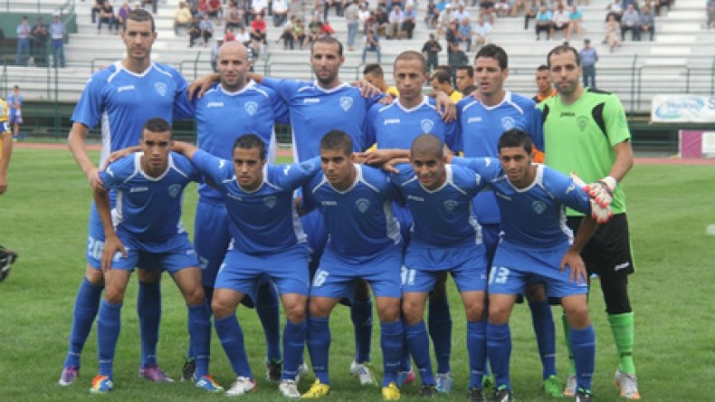 “الزرقاء” تسعى للبقاء في الصدارة و”المكرة” تنتظر خدمة من سعيدة