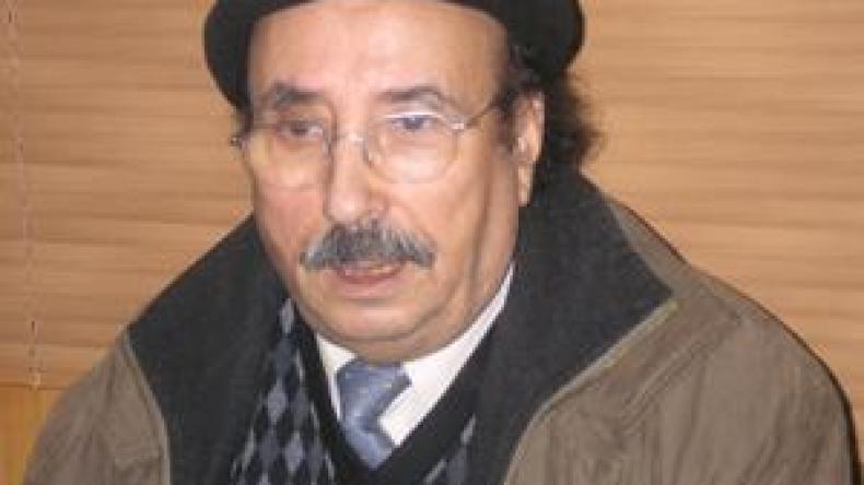 50 شخصية ثقافية لإثراء سيرة شيخ الروائيين