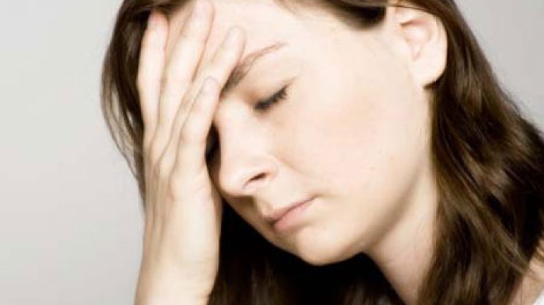 دفنت استقامتي مع زوجي المتوفى واتبعت سبل المنكرات