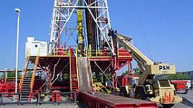 إضراب 150 عامل بشركة “وذر فورد” عن الطعام بورڤلة متواصل