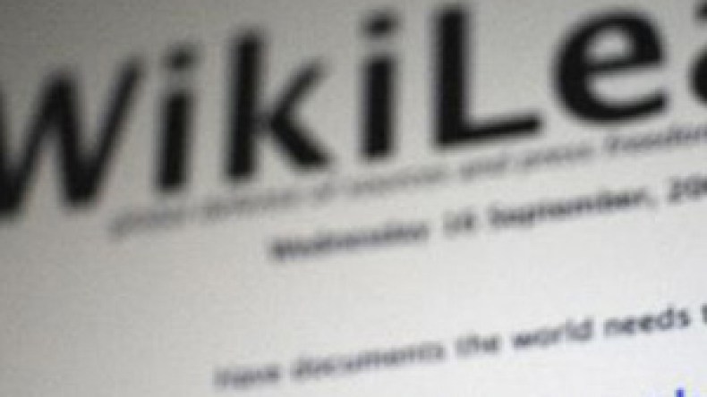 تونسيون  يبثون  تقارير  على  خطى  ويكيليكس  في  موقع  تونيليكس