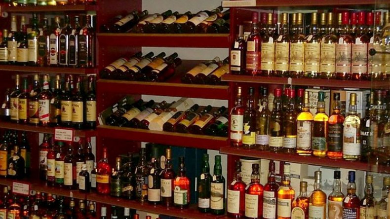 رزيق: فاتورة استيراد الخمور في تناقص مستمر من سنة لأخرى
