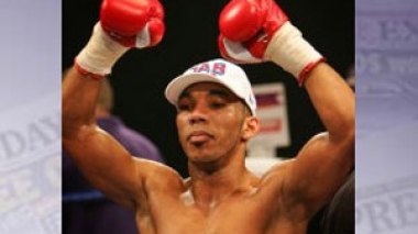 WITTER EYES HATTON SHOWDOWN