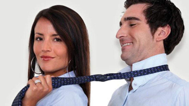 زوجات ينكرن المعروف ويعبثن بحياة أزواجهن