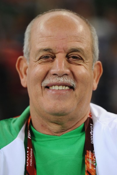 Will Rabah Saadane abandon his assistants to stay at Algeriaâ€™s team coaching?