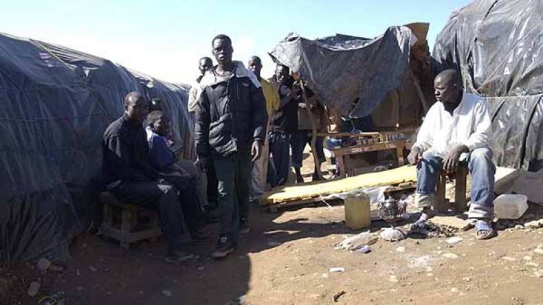 نقل المهاجرين الأفارقة ببرج بوعريريج إلى مركز تجميع بسطيف