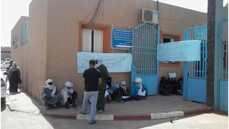 مرضى القصور الكلوي بإيليزي ينتفضون ضد القرار
