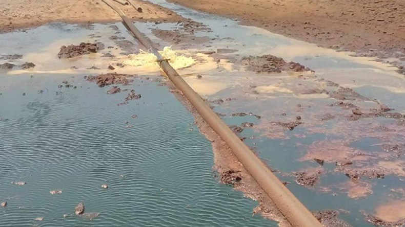 ضياع كميات كبيرة من البترول في تسرب بإيليزي