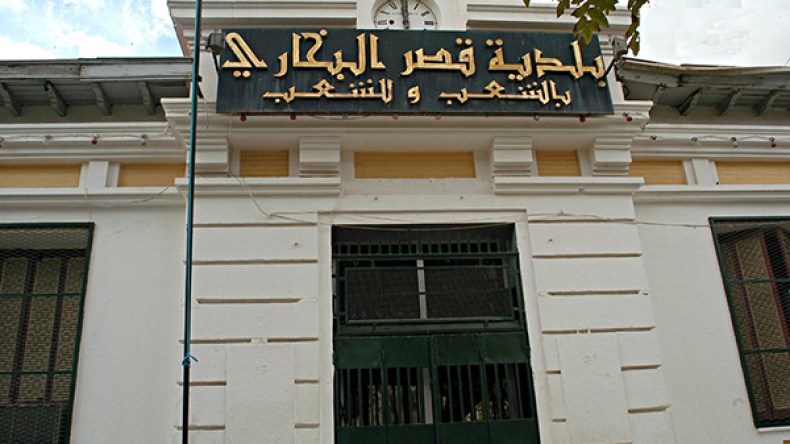 مشاكل بالجملة تنتظر الحل منذ 10 سنوات بقصر البخاري