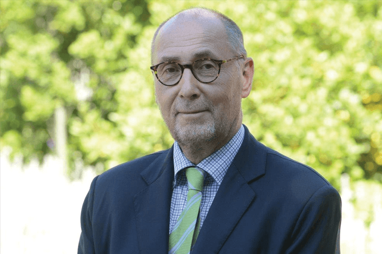 Xavier Driencourt dédie son livre aux binationaux