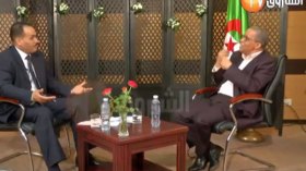 لقاء خاص مع المرشح للرئاسيات مولسهول محمد (ياسمينة خضرا): الحلقة 2/1