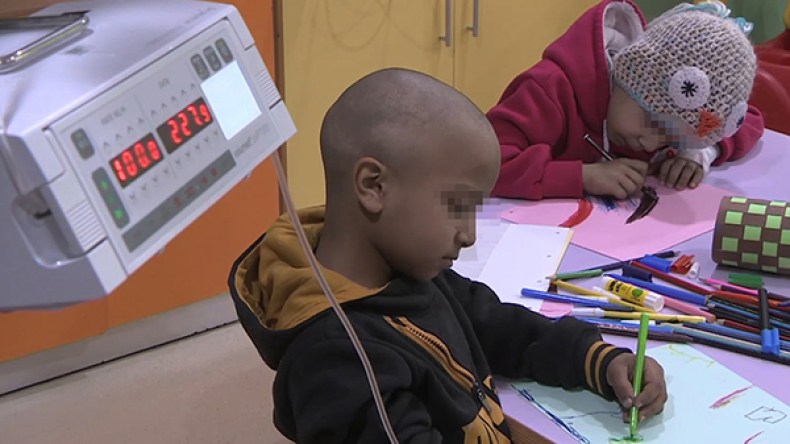 مصابون بالسرطان يتخلون عن العلاج بسبب ارتفاع التكاليف بإيليزي