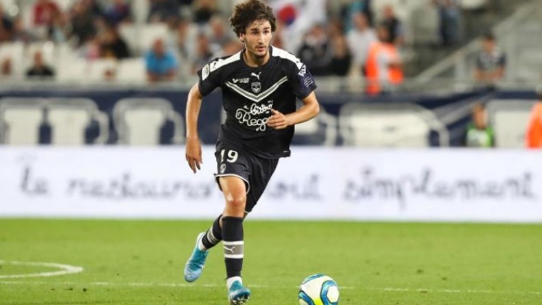 ياسين عدلي يراوغ الجميع ويؤجل حسم مستقبله الدولي