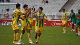 زيان يقول انه حر طليق ومستعد لدراسة كل العروض