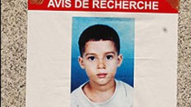Rich hand businessmen hire bodyguards to face kidnappings in Algeria