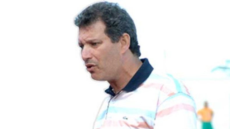 خالف مدرب كبير.. سعدان والوزير بوشامة حطماني وحرماني من مونديال 86