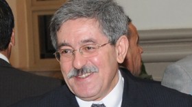 أويحيى  يرد على إشاعة التغيير الحكومي:عليكم بالتفريق بين اللوبيا والعدس