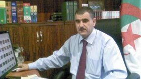 لن نحكم على مواقف فرانسوا المترشح حتى نرى أفعال هولاند الرئيس