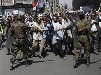 Poursuite des manifestations antigouvernementales au Yémen