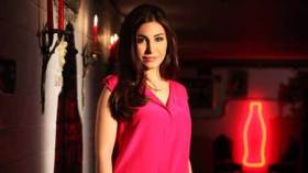 الشرطة توقف النجمة اللبنانية “يارا” في سطيف بتهمة انتهاك رمضان