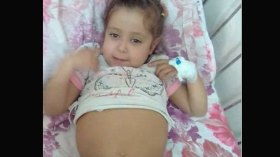 ياسمين تحتاج لعملية عاجلة لزراعة الكبد بالأردن