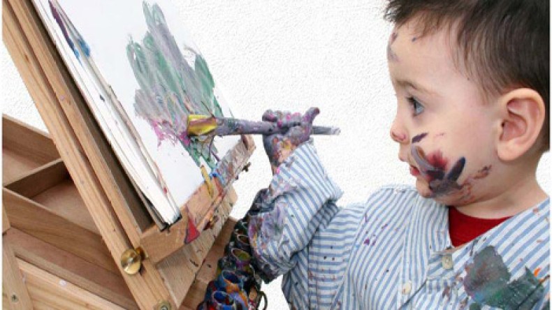 أيتام يرسمون اللحظات الأخيرة في حياة آبائهم
