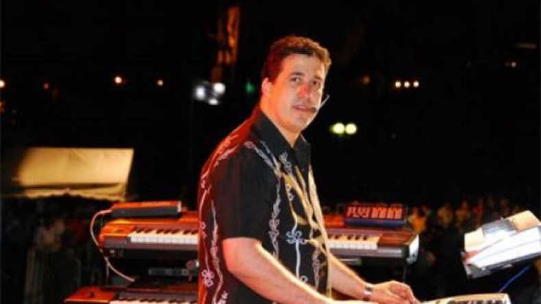 يزيد للشروق‮: ‬قررت أن أغني‮ ‬للمرأة مجانا منذ العشرية السوداء‬