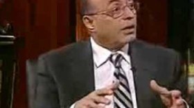 سامح‭ ‬سيف‭ ‬اليزل‭ ‬للشروق‭:‬استعمال‭ ‬القذافي‭ ‬لأسلحة‭ ‬بيولوجية‭ ‬وكيماوية‭ ‬ضد‭ ‬الثوار‭ ‬وارد