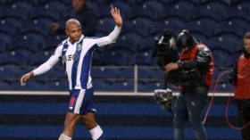 براهيمي قد ينتقل إلى نيوكاسل بِمبلغ 5 ملايين جنيه استرليني