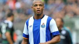 لازيو يُقدّم 12 مليون لِضمّ براهيمي وبورتو يرفض