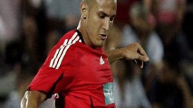 إيفرتون‮ ‬الإنجليزي‮ ‬يعرض‮ ‬30‮ ‬مليار‮ ‬سنتيم‮ ‬لضم‮ ‬الجزائري‮ ‬يبده