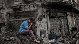 15 قتيلا في هجوم انتحاري بسيارة في اليمن