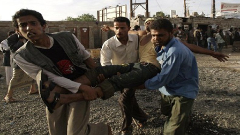 'Al-Qaeda attack' on Yemen army parade causes carnage
