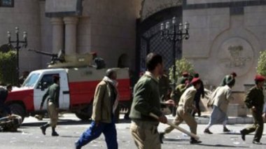 Yémen: 20 tués dans un attentat suicide anti-police à Sanaa