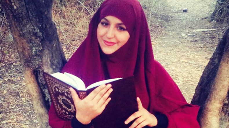 ياسمين زبيري: نصيحتي لكل فتاة بالحجاب لأنه سُترة لها في الدنيا والآخرة