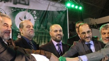 نخبتان: سامة.. وفاشلة