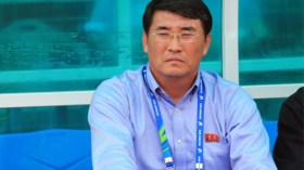 معاقبة مدرب منتخب كوريا الشمالية بسنة كاملة