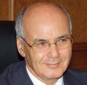 L’Algérie construira sa première usine de silicium