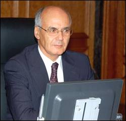 Algeria to launch an “ambitious” program of renewable energies development on 20 years