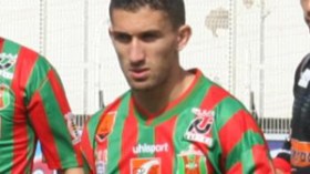 يونس قد يراوغ بلوزداد ويمضي لسطيف