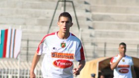 يونس يقاطع العميد