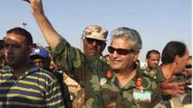 الانتقالي الليبي يعين قائدا جديدا لقوات المعارضة خلفا ليونس