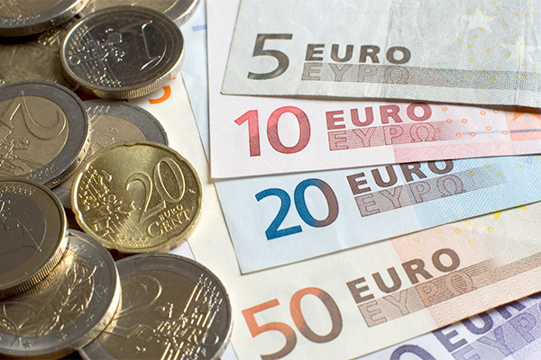 Hausse record de l’euro à 1 pour 200 !
