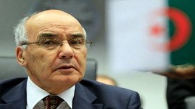 يوسفي يسلم رسالة من بوتفليقة إلى رئيس أذربيجان حول سوق النفط