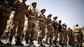 قتلى في هجوم عناصر من الحرس الجمهوري على وزارة الدفاع اليمنية