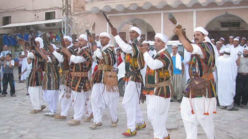 تأجيل المهرجان الثقافي المحلي للأغنية وموسيقى ميزاب