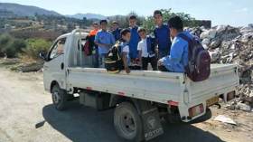 شاحنات لنقل التلاميذ نحو مؤسساتهم التعليمية  ببوقرة في البليدة