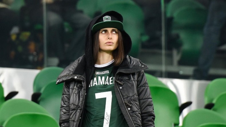 زوجة لاعب روسي: كُرويو هذه الأيّام بِحاجة إلى طبيب نفسي