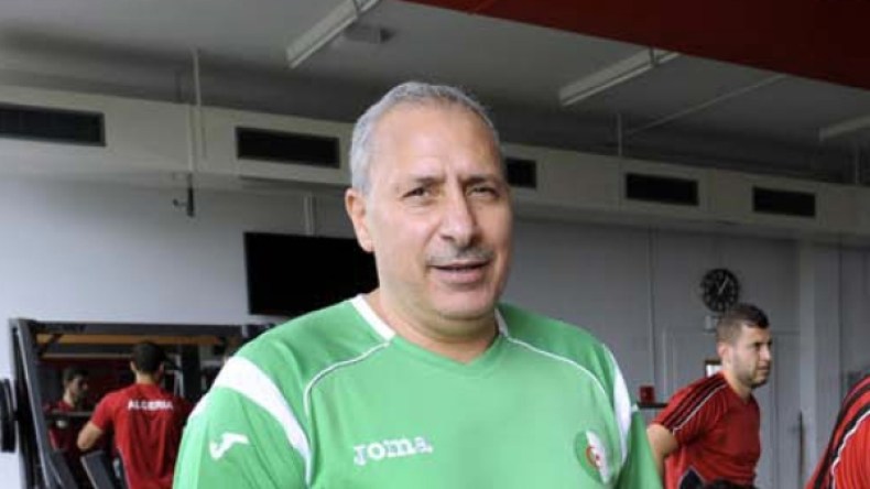 مدرب منتخب كرة اليد يستقيل