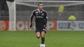 إدارة ليون تتفاوض مع زفان لتجديد العقد